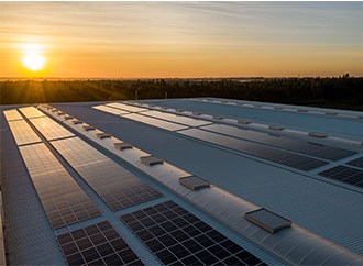 Choosing the Right Solar PV and Storage Option for Your Facility